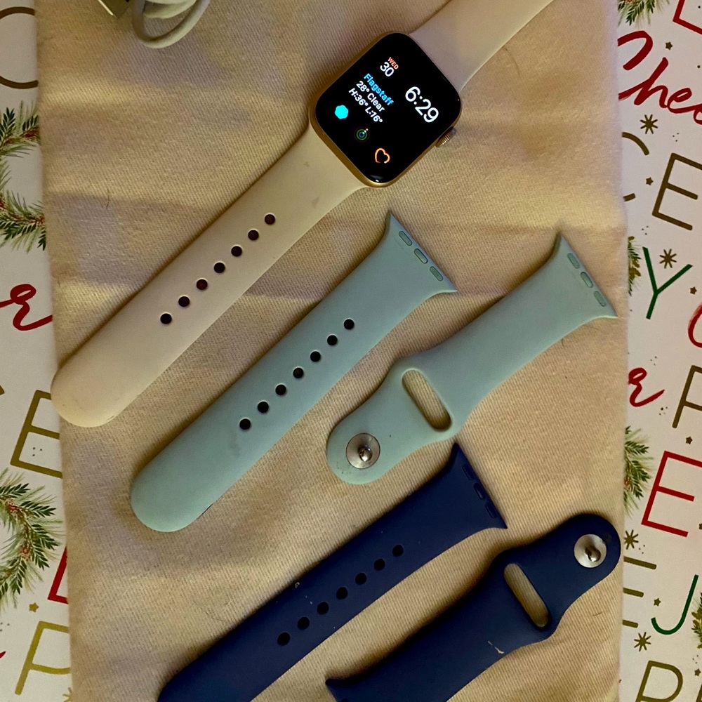 Apple Watch Series 5 Rose Gold